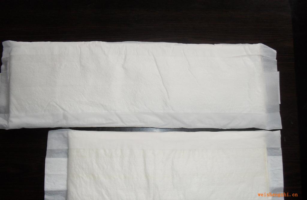 一次性醫(yī)用直條巾兩端可封口，或一端封口，一端不封口